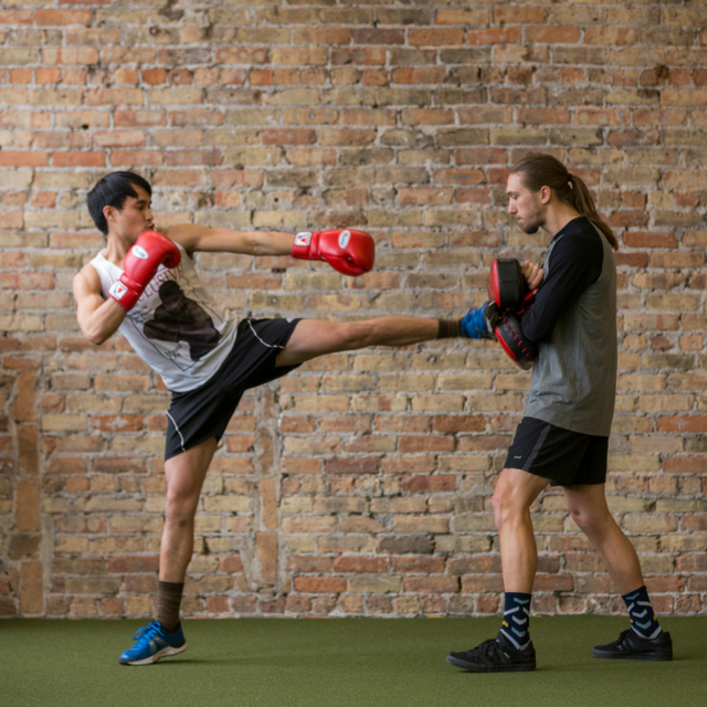 Side Kick Muay Thai WOW.png