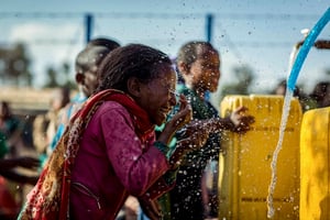 WFW Kids playing in water