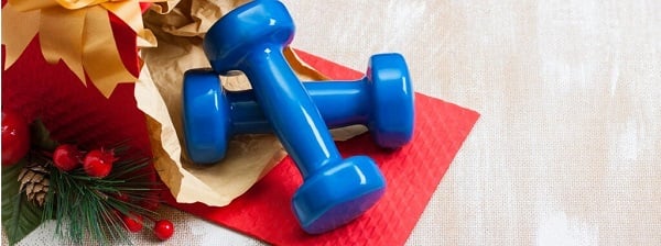 christmas-gift-blue-sport-dumbbells-picture-crop